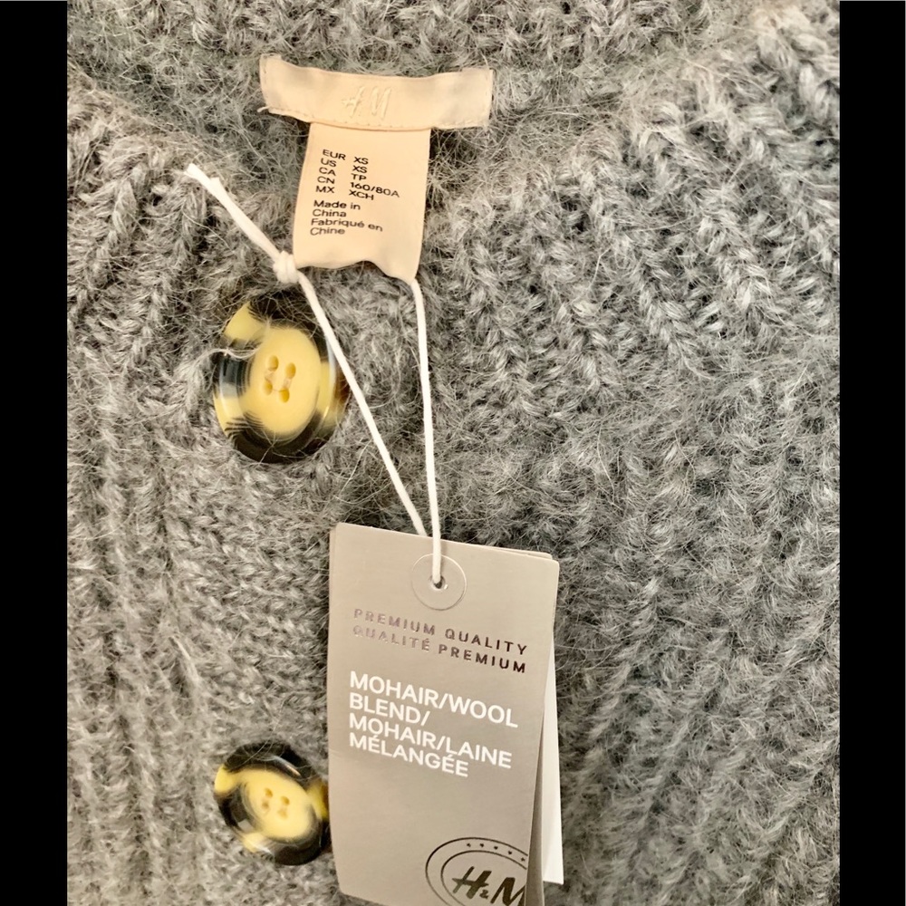 Sweater - Picture 3 of 3